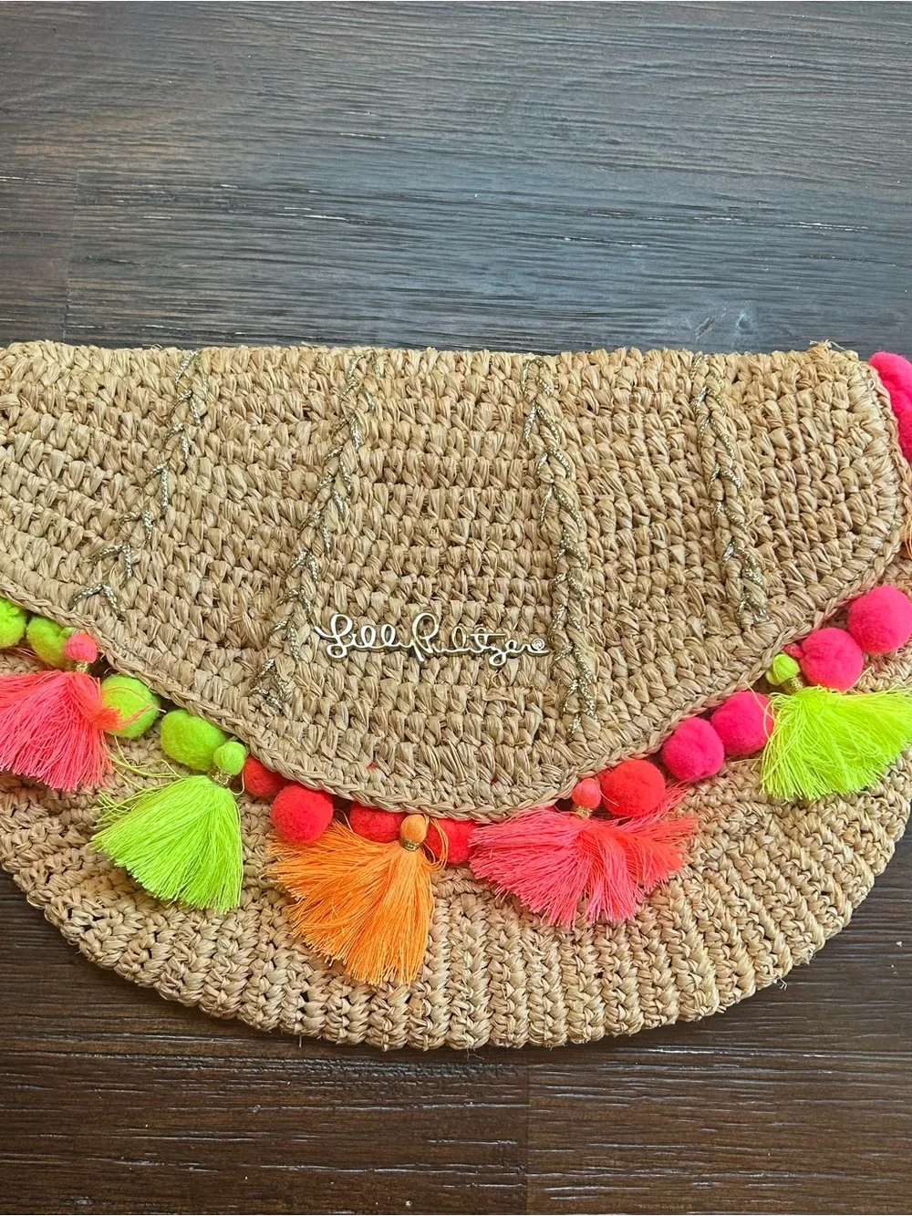 Lilly Pulitzer Straw Claim she’ll clutch with neon trim - Picture 5 of 9